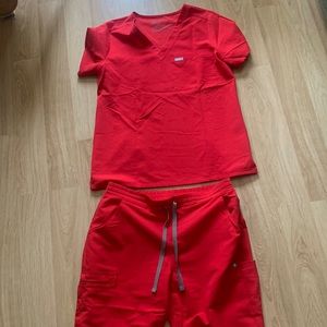Figs Scrubs Pop red